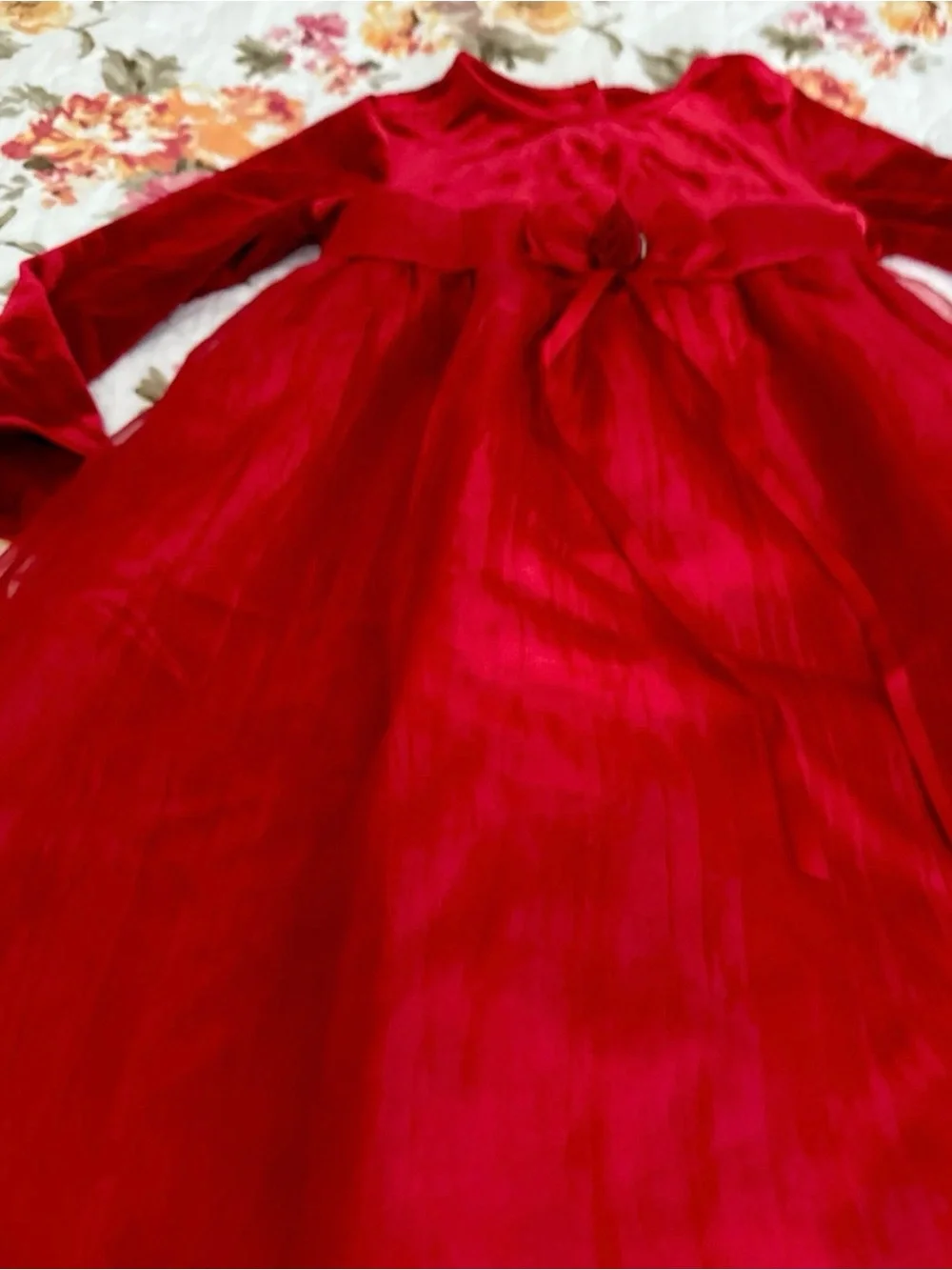 Jona Michelle Girls  Christmas Long Dress Siz 5 Red Velvet Long Sleeve
